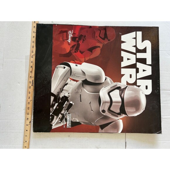 Star Wars Hot Toys Star Wars First Order Stormtrooper (Jakku  Star Wars First Order Stormtrooper promotional display